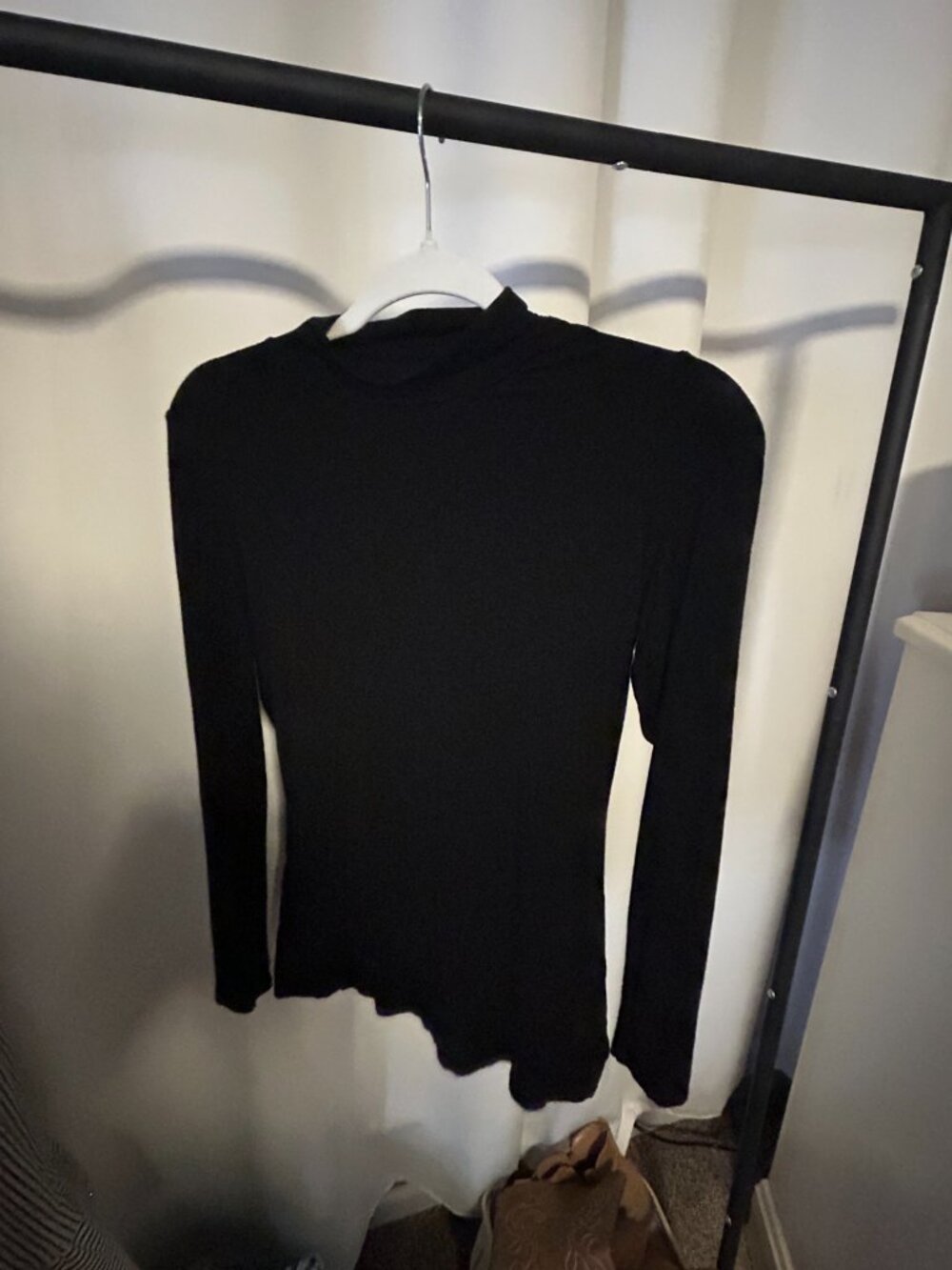 Black Long Sleeve Crew Neck